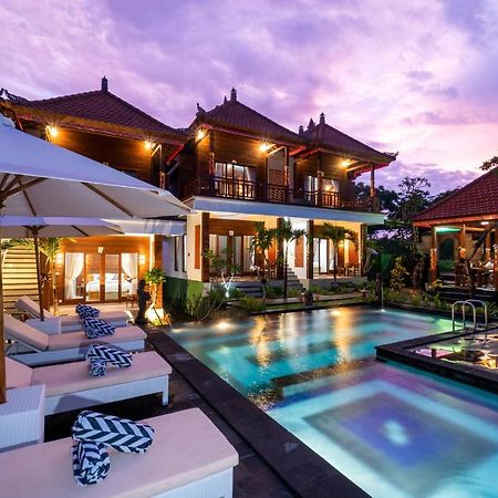 Lembongan Cempaka Villa & Restaurant Exterior photo