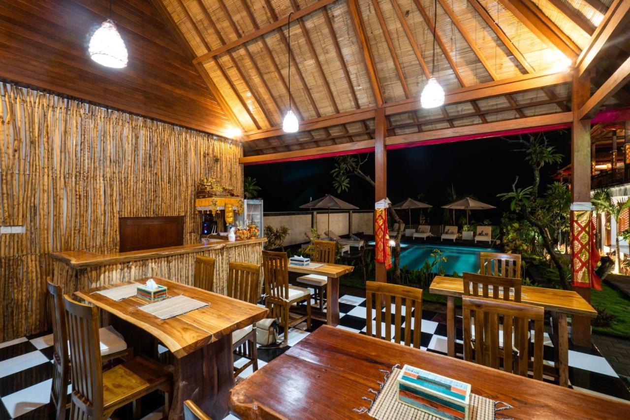Lembongan Cempaka Villa & Restaurant Exterior photo
