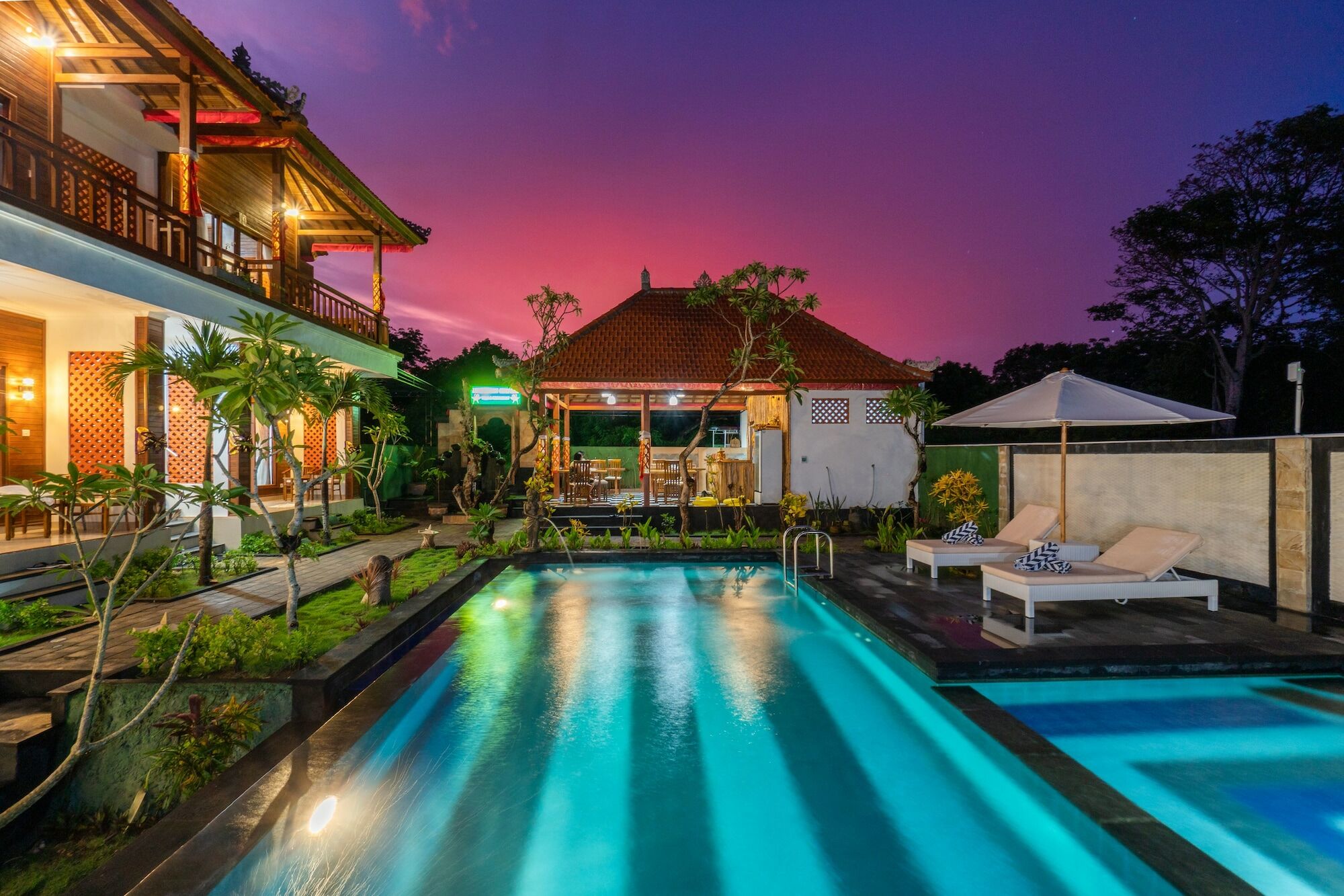 Lembongan Cempaka Villa & Restaurant Exterior photo